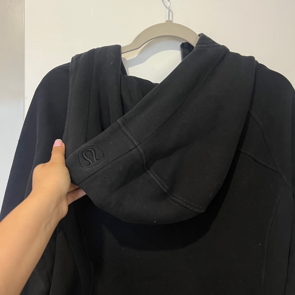 lululemon athletica Black Hoodie Sweater